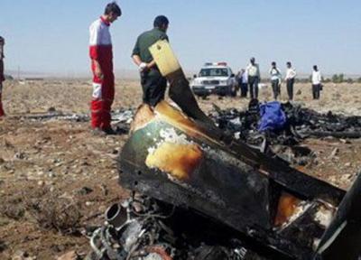 جزئیات سقوط هواپیمای فوق سبک در گرمسار ، کاپیتان فتحی نژاد و یک زن جوان کشته شدند ، تصاویر و فیلم حادثه را ببینید