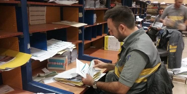 رفع مشکلات توزیع کارت سوخت در پست با موفقیت انجام شد رفع مسائل توزیع کارت سوخت در پست با موفقیت انجام شد