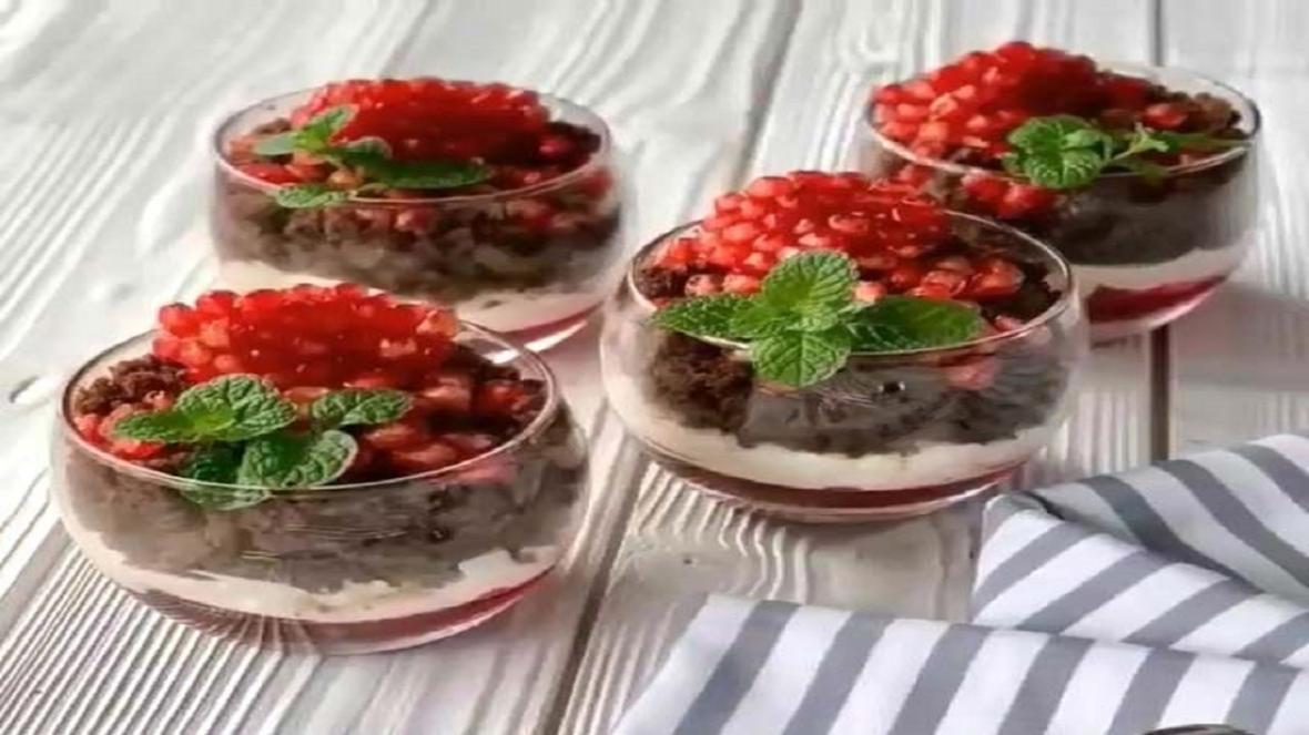 دسر انار سه لایه خوشمزه و آسان دسر انار سه لایه خوشمزه و آسان