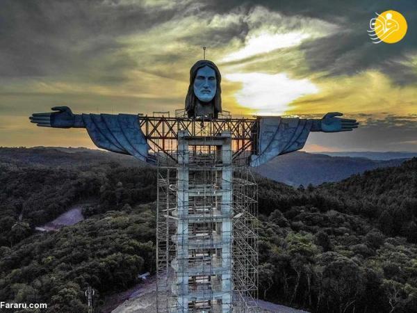 (تصاویر) ساخت مجسمه غول پیکر مسیح در برزیل