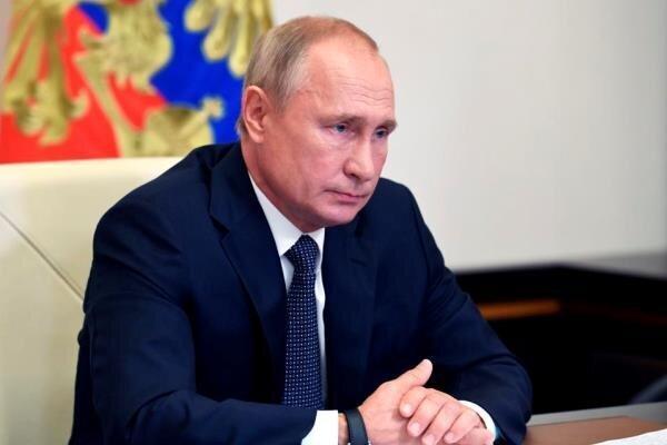 تور اروپا ارزان: پوتین: لغو قرارداد های گازی بلند مدت اروپا با روسیه، اشتباهی بزرگ بود