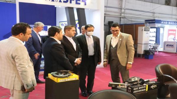 بازدید فرماندار رشت از دهمین نمایشگاه تخصصی قطعات خودرو