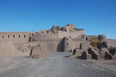 راهنمای سفر به کرمان؛ کشف راز شهر کویری ایران